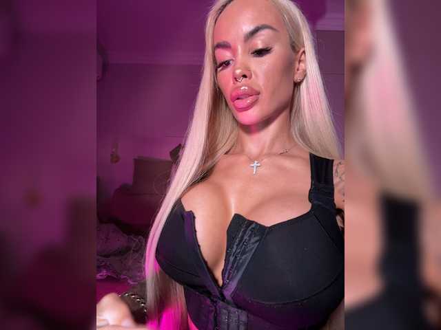 MariaMagdalena live cam on BongaCams