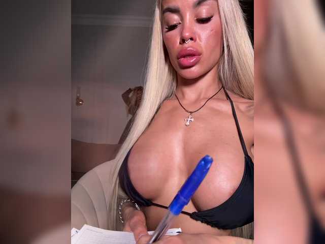 MariaMagdalena live cam on BongaCams