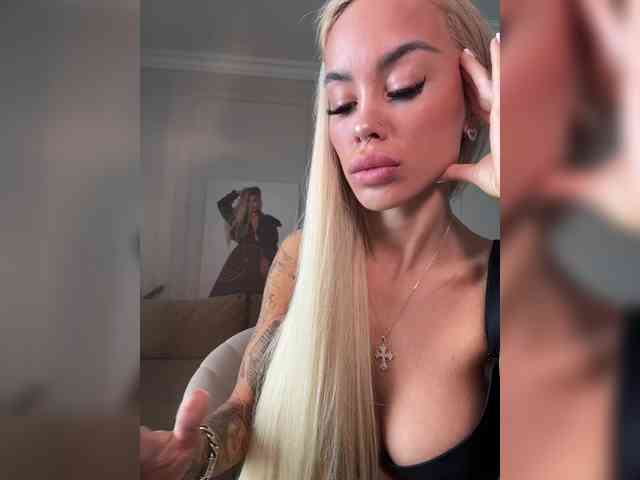 MariaMagdalena Sex Cam Show