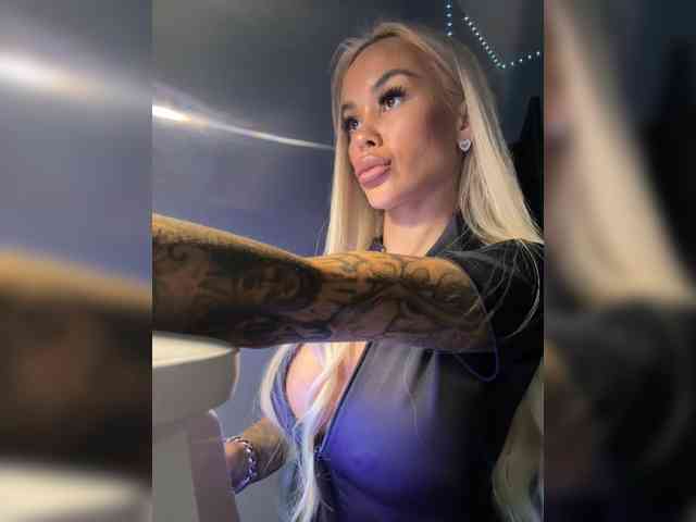 MariaMagdalena Sex Cam Show