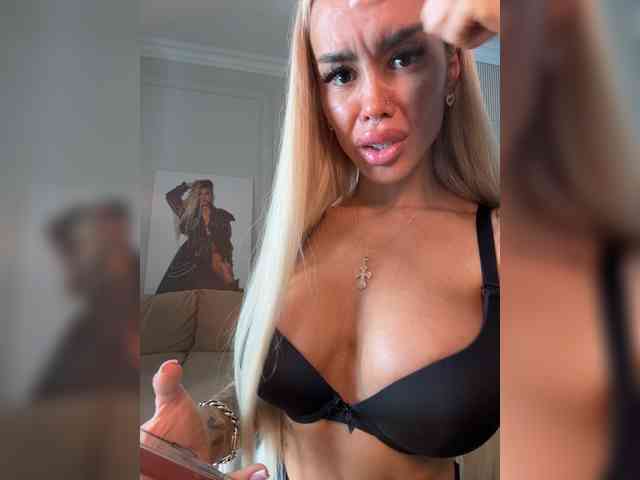 MariaMagdalena Sex Cam Show