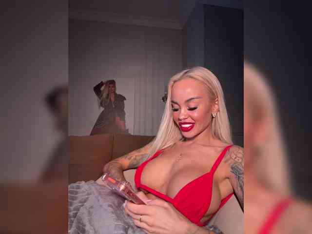 MariaMagdalena Sex Cam Show