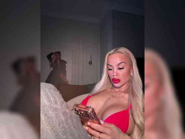 MariaMagdalena Sex Cam Show