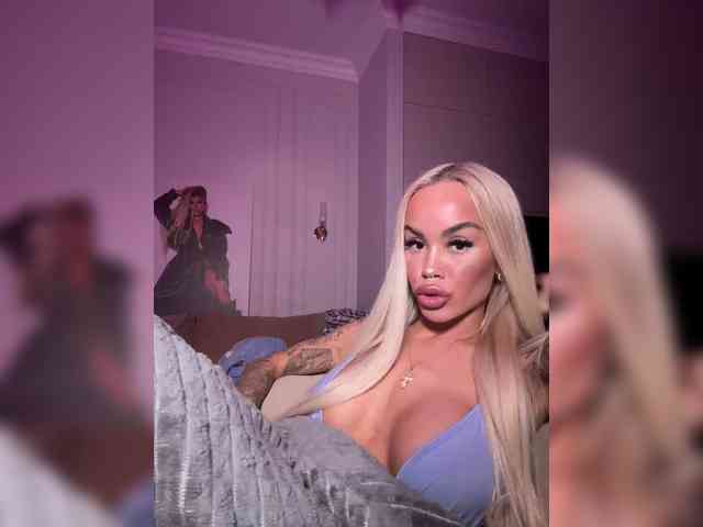 MariaMagdalena Sex Cam Show