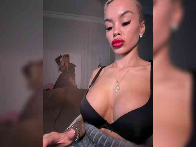 MariaMagdalena Sex Cam Show
