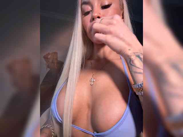 MariaMagdalena Sex Cam Show