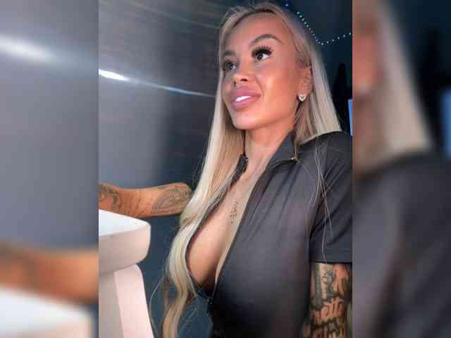 MariaMagdalena Sex Cam Show