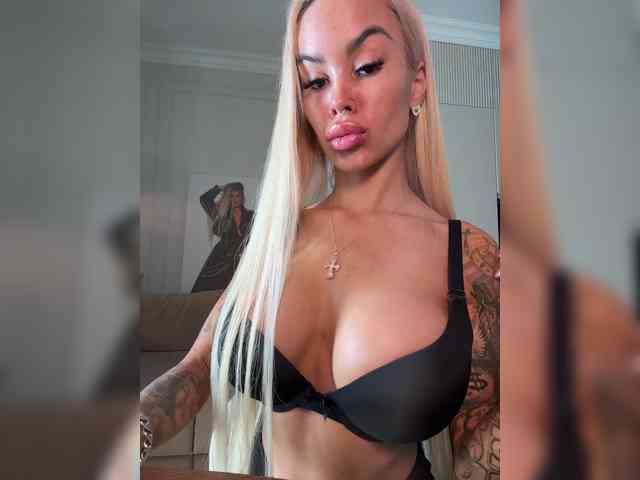 MariaMagdalena Sex Cam Show