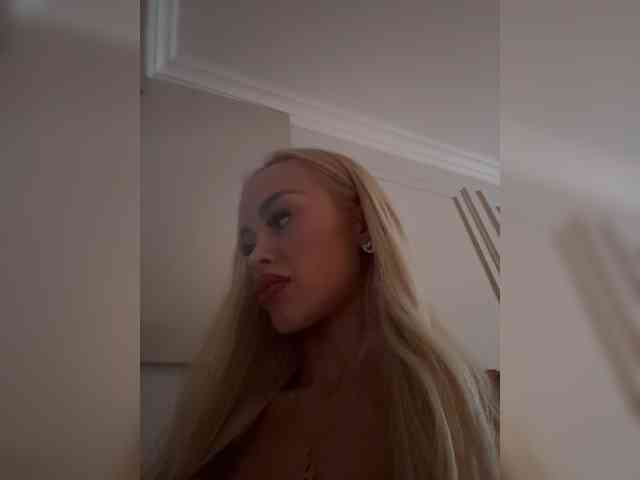 MariaMagdalena Sex Cam Show