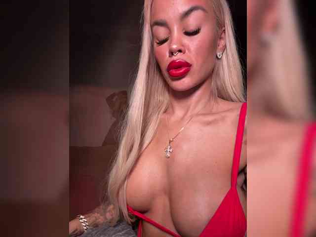 MariaMagdalena Sex Cam Show