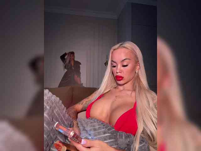 MariaMagdalena Sex Cam Show