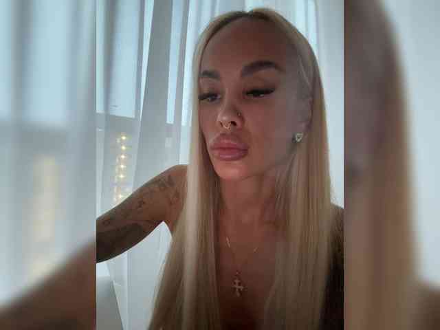 MariaMagdalena Sex Cam Show
