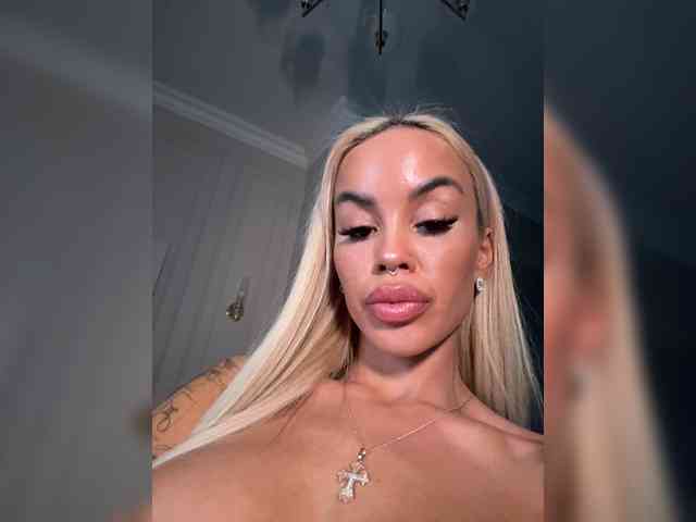 MariaMagdalena Sex Cam Show