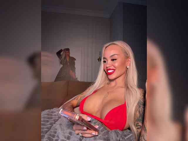 MariaMagdalena Sex Cam Show