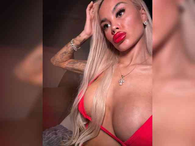 MariaMagdalena Sex Cam Show