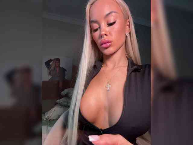 MariaMagdalena Sex Cam Show
