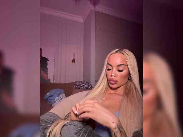 MariaMagdalena Sex Cam Show