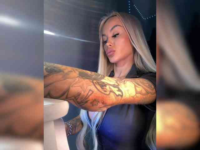 MariaMagdalena Sex Cam Show