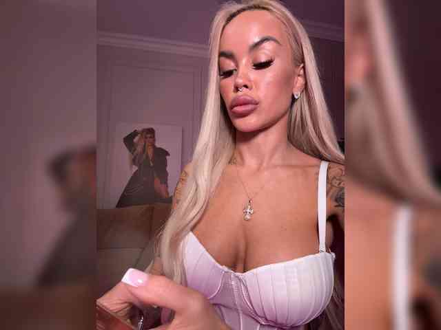 MariaMagdalena Sex Cam Show