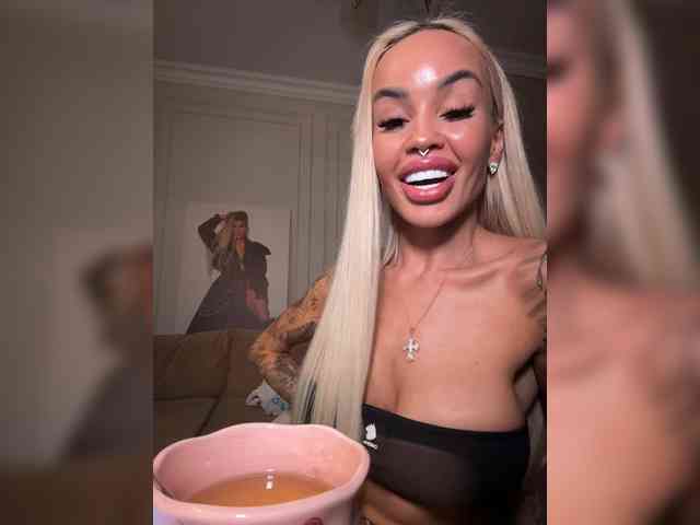 MariaMagdalena Sex Cam Show