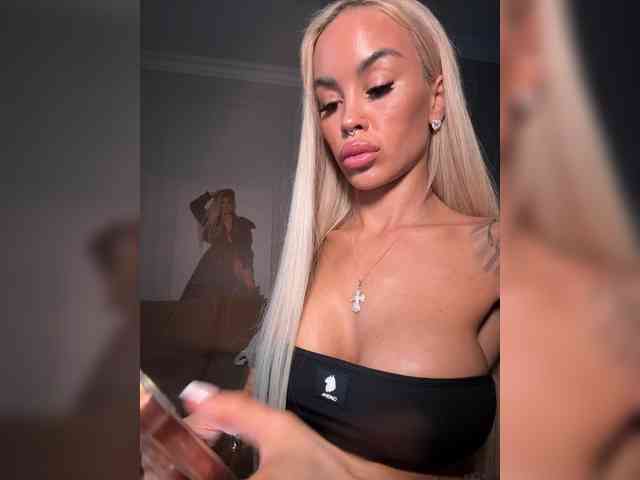 MariaMagdalena Sex Cam Show
