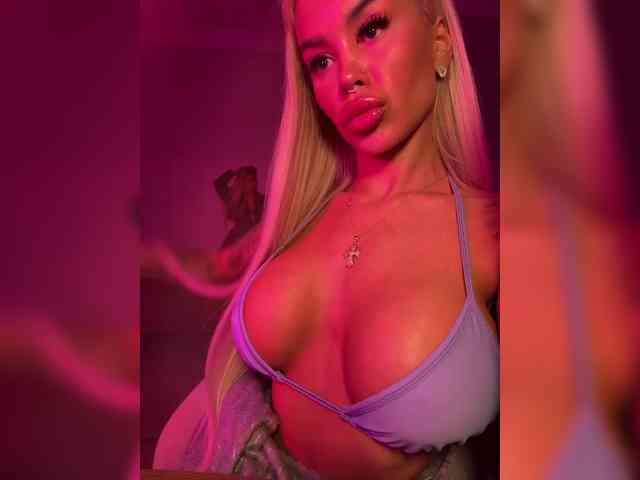 MariaMagdalena Sex Cam Show