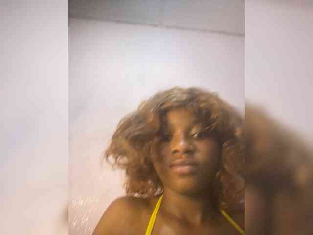 Creamybaby6 webcam