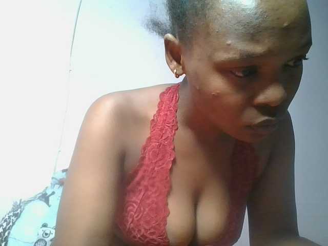 nudevelvet live cam on BongaCams