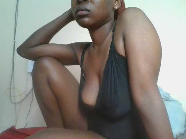 nudevelvet live cam on BongaCams