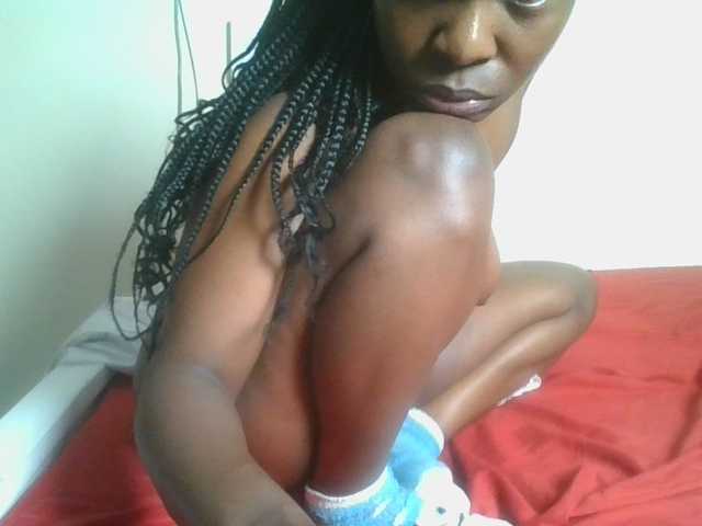 nudevelvet live cam on BongaCams