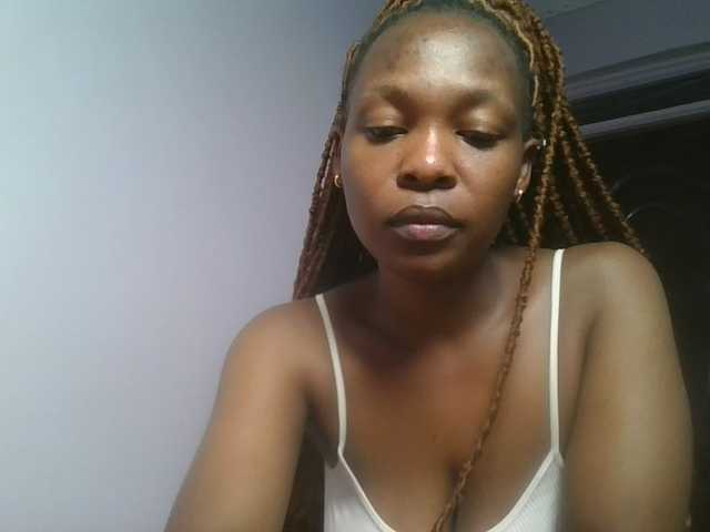 nudevelvet live cam on BongaCams