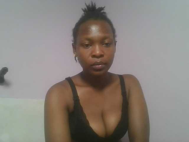 nudevelvet live cam on BongaCams