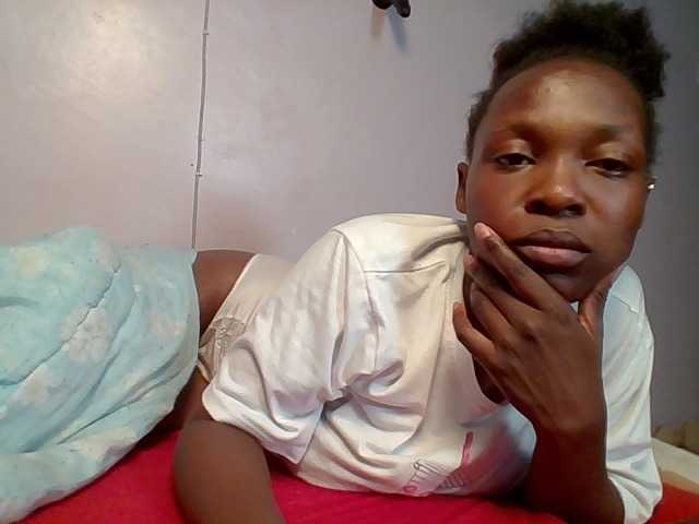 nudevelvet live cam on BongaCams