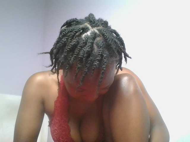 nudevelvet live cam on BongaCams