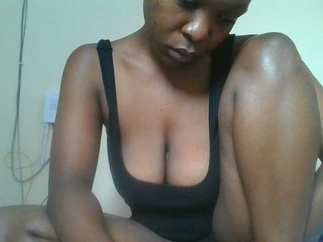nudevelvet live cam on BongaCams