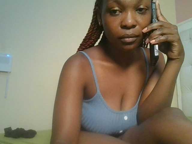 nudevelvet live cam on BongaCams