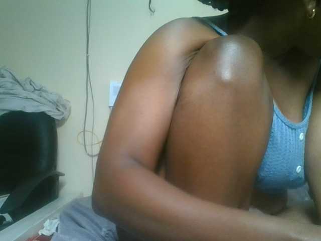 nudevelvet live cam on BongaCams