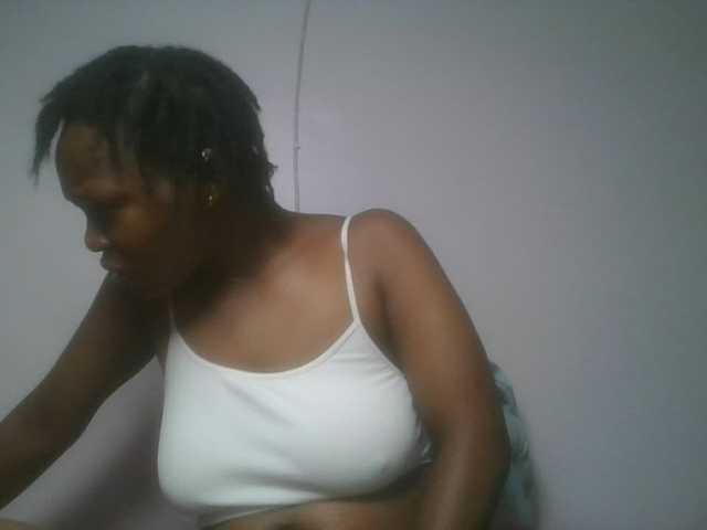 nudevelvet live cam on BongaCams