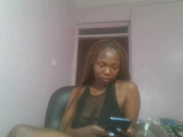 nudevelvet live cam on BongaCams