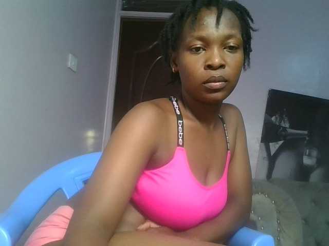 nudevelvet live cam on BongaCams