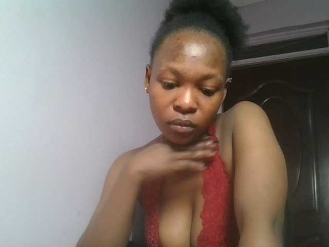 nudevelvet live cam on BongaCams