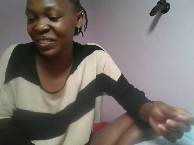 nudevelvet live cam on BongaCams