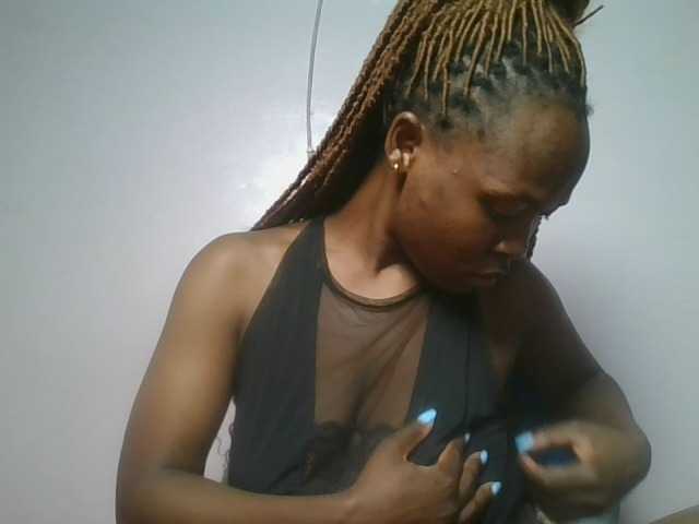 nudevelvet live cam on BongaCams