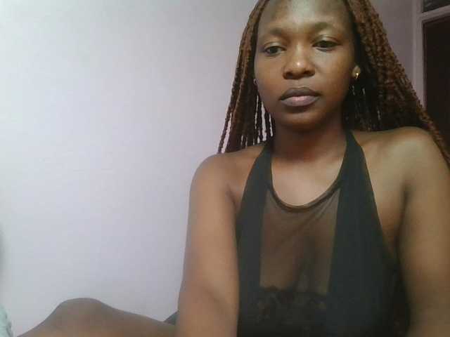 nudevelvet live webcam show