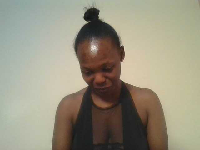 nudevelvet live cam on BongaCams