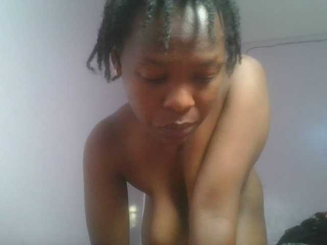 nudevelvet live cam on BongaCams