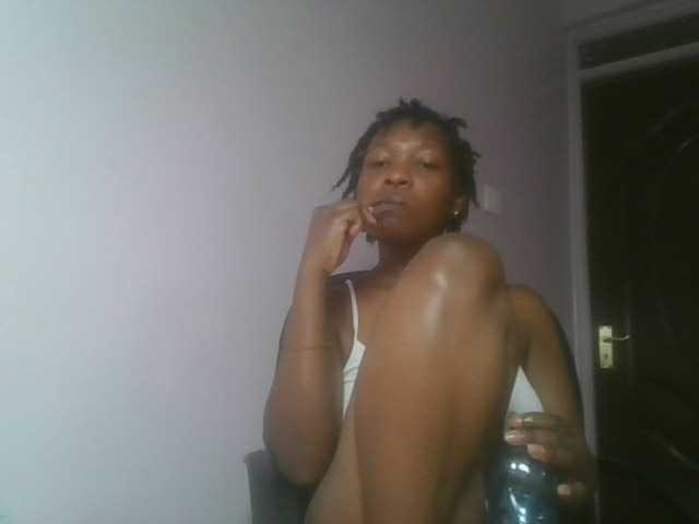 nudevelvet live cam on BongaCams