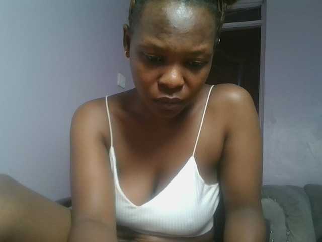 nudevelvet live cam on BongaCams