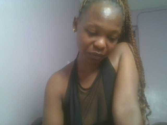 nudevelvet live cam on BongaCams