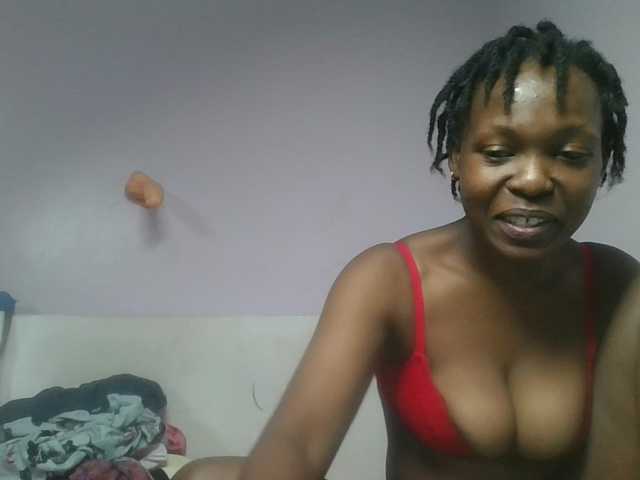 nudevelvet live cam on BongaCams